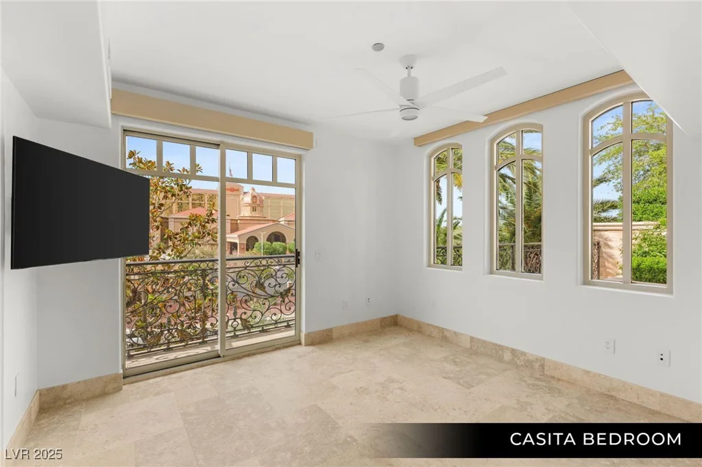 9101 Alta, Las Vegas, NV 89145