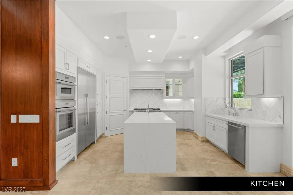 9101 Alta, Las Vegas, NV 89145