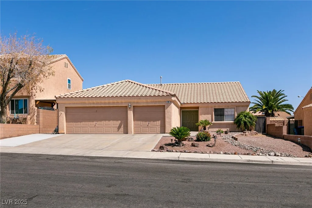 945 Stetson, Henderson, NV 89002
