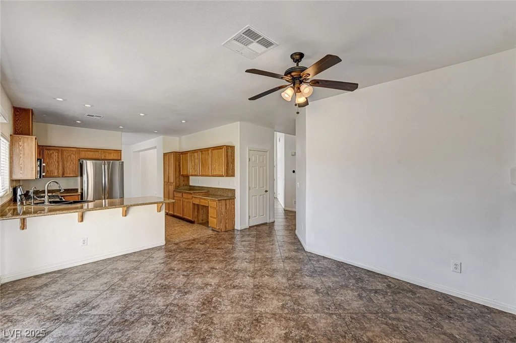 74 Harbor Coast, Las Vegas, NV 89148