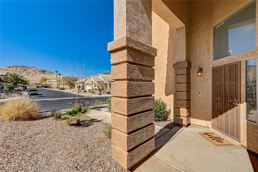 74 Harbor Coast, Las Vegas, NV 89148