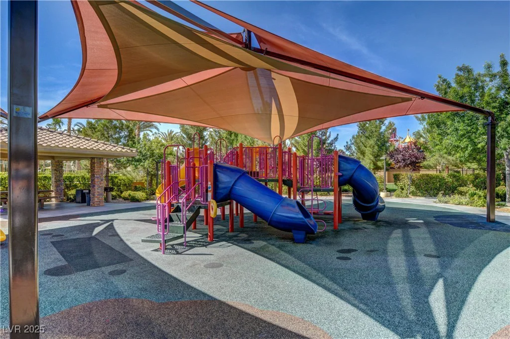 74 Harbor Coast, Las Vegas, NV 89148