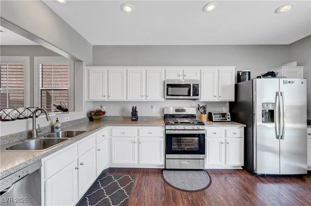 4020 Driscoll Mountain, Las Vegas, NV 89129