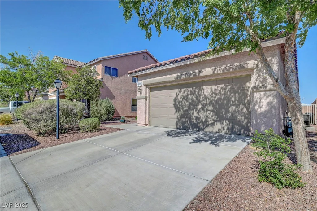4020 Driscoll Mountain, Las Vegas, NV 89129