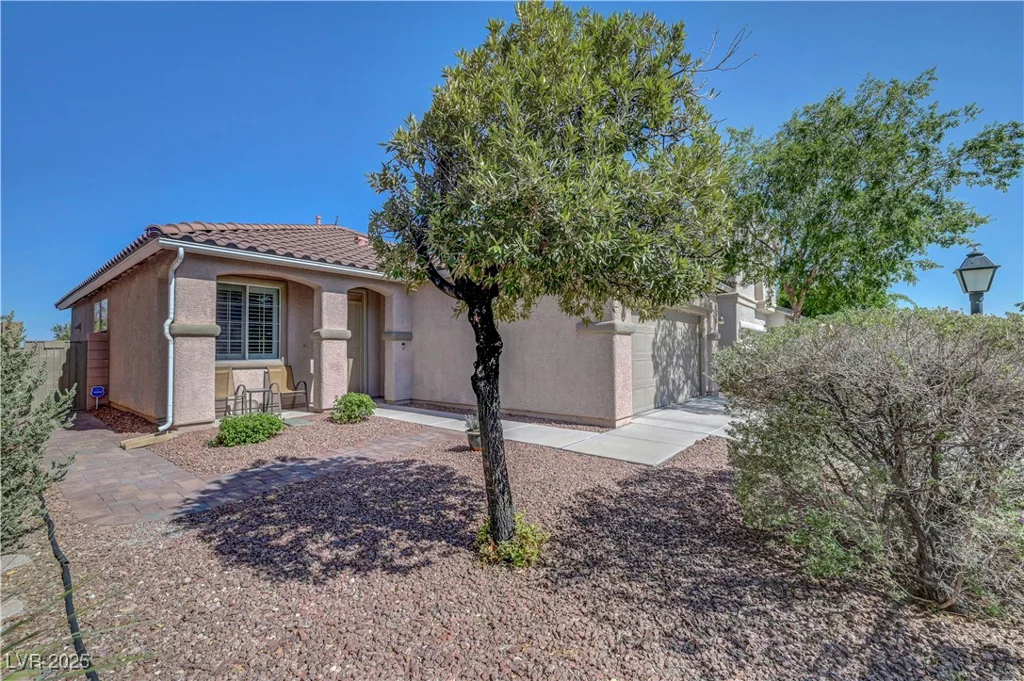 4020 Driscoll Mountain, Las Vegas, NV 89129