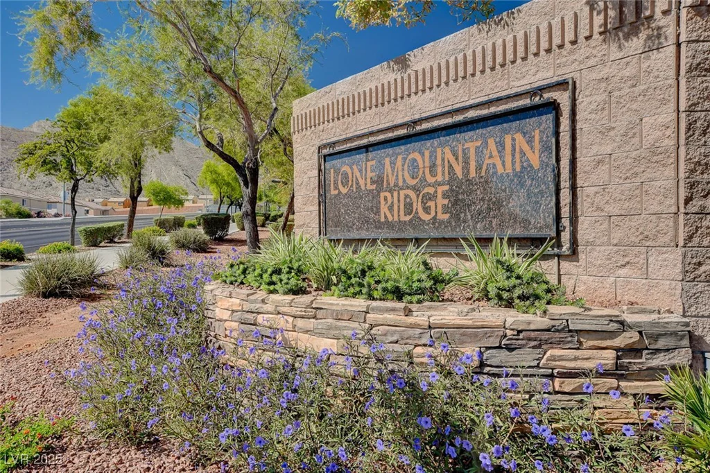 4020 Driscoll Mountain, Las Vegas, NV 89129