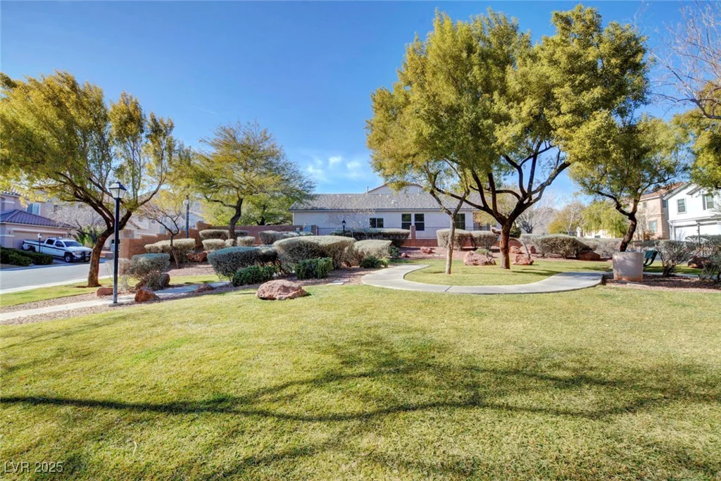 4020 Driscoll Mountain, Las Vegas, NV 89129
