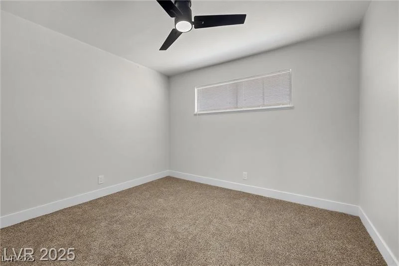 728 Carpenter, Las Vegas, NV 89107