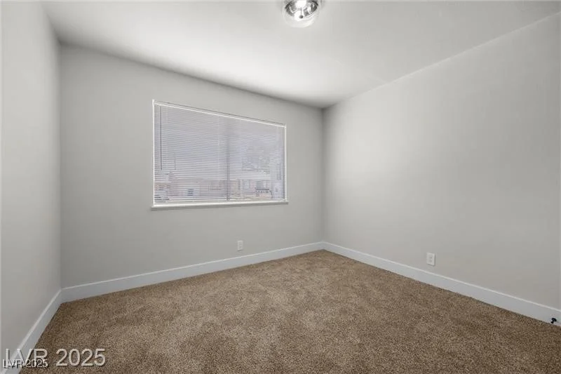 728 Carpenter, Las Vegas, NV 89107