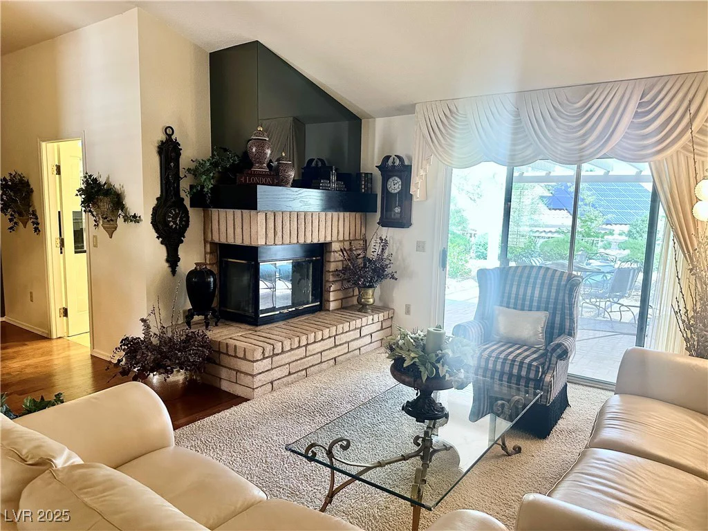 2820 Bluff Point, Las Vegas, NV 89134