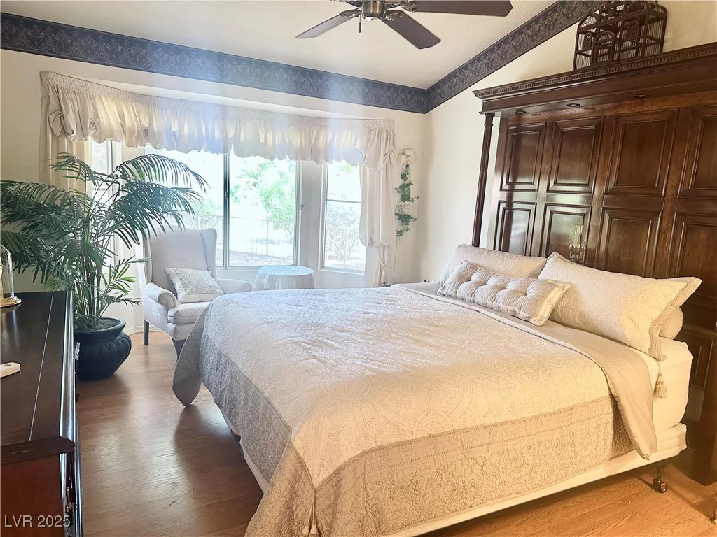 2820 Bluff Point, Las Vegas, NV 89134