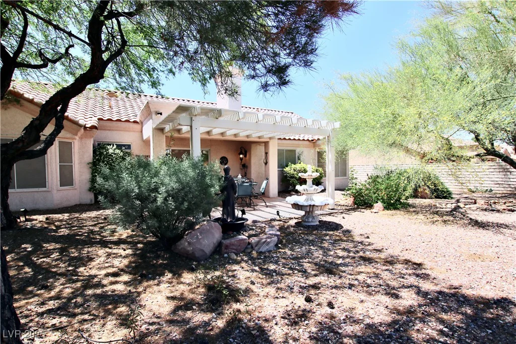 2820 Bluff Point, Las Vegas, NV 89134