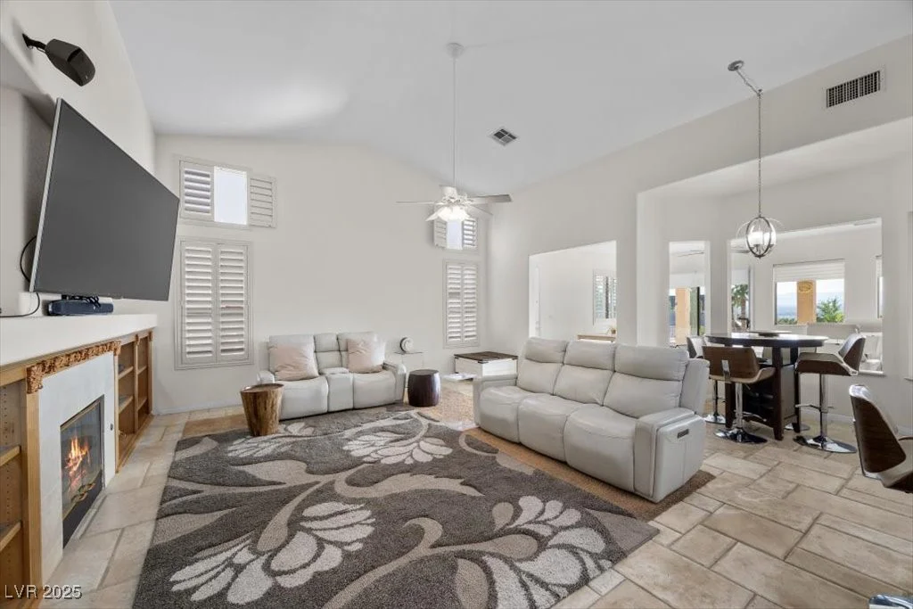 835 Market Crest, Las Vegas, NV 89110