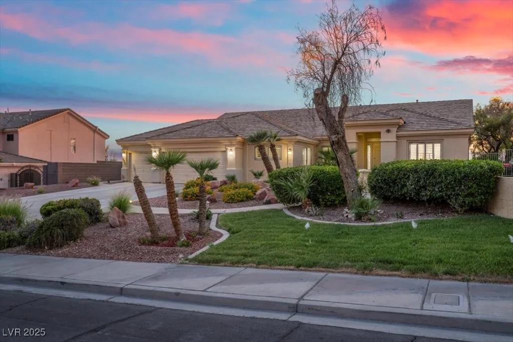 835 Market Crest, Las Vegas, NV 89110