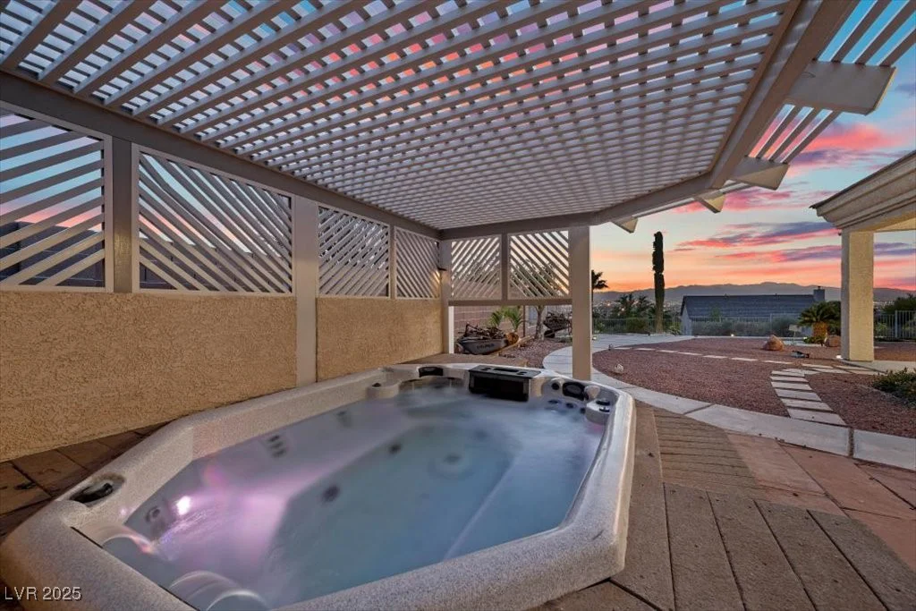 835 Market Crest, Las Vegas, NV 89110