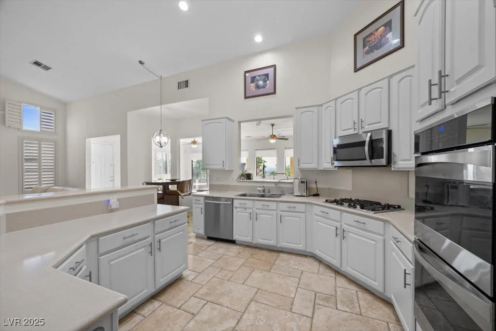835 Market Crest, Las Vegas, NV 89110