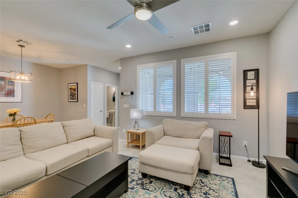 2870 Turnstone Ridge, Henderson, NV 89044
