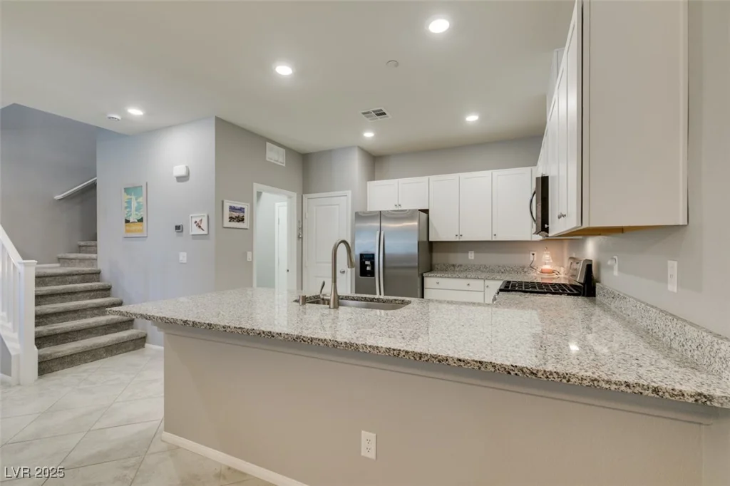 2870 Turnstone Ridge, Henderson, NV 89044