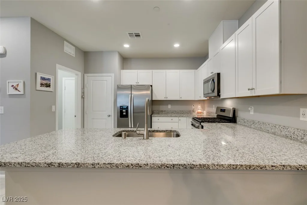 2870 Turnstone Ridge, Henderson, NV 89044