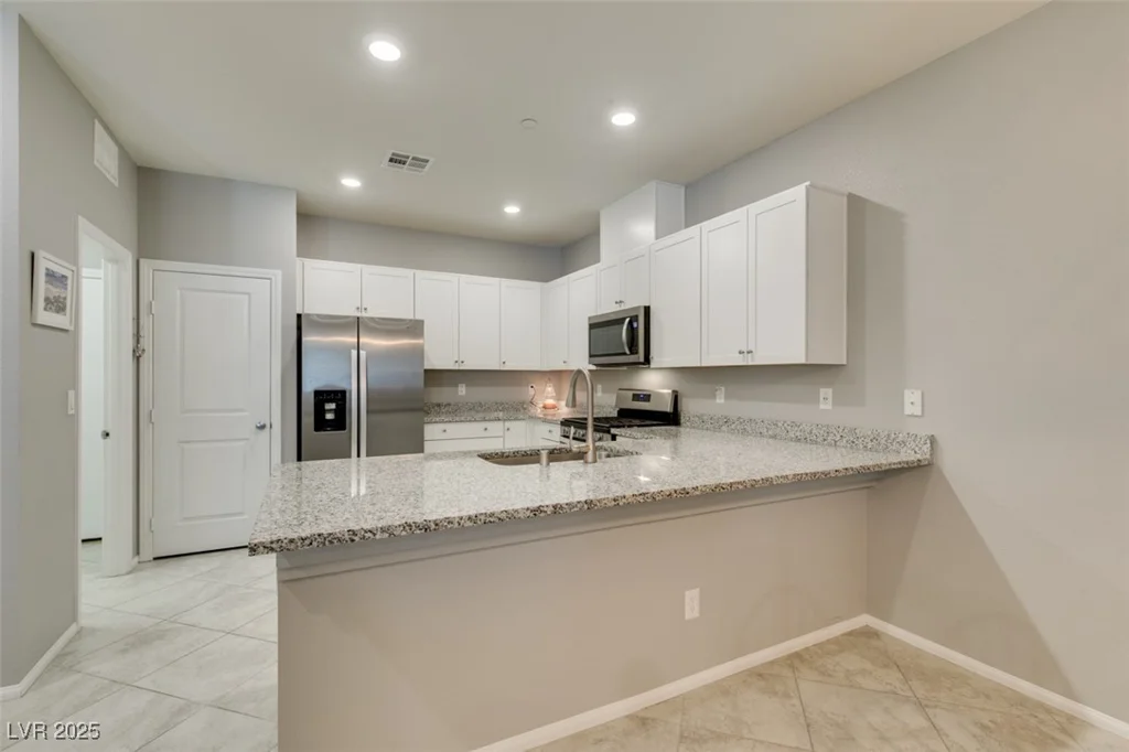 2870 Turnstone Ridge, Henderson, NV 89044