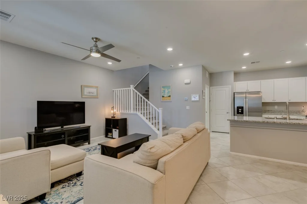 2870 Turnstone Ridge, Henderson, NV 89044