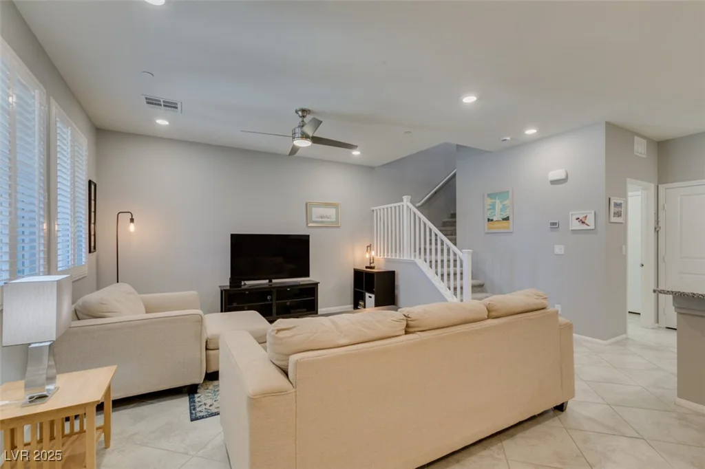 2870 Turnstone Ridge, Henderson, NV 89044