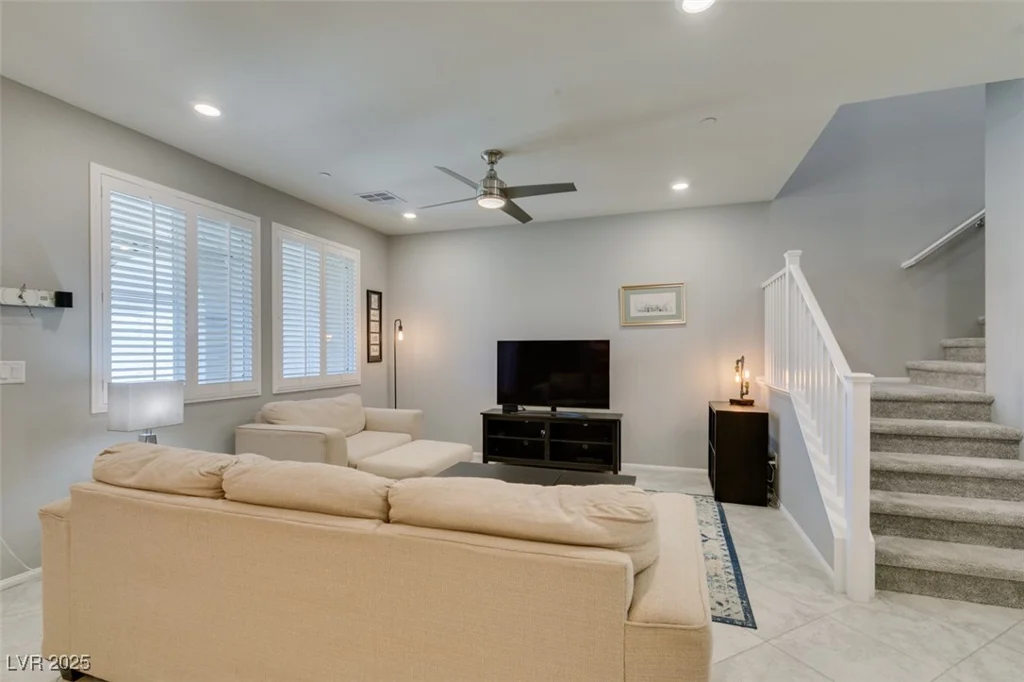 2870 Turnstone Ridge, Henderson, NV 89044