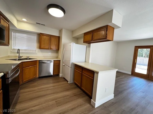8010 Coffee Tree, Las Vegas, NV 89123
