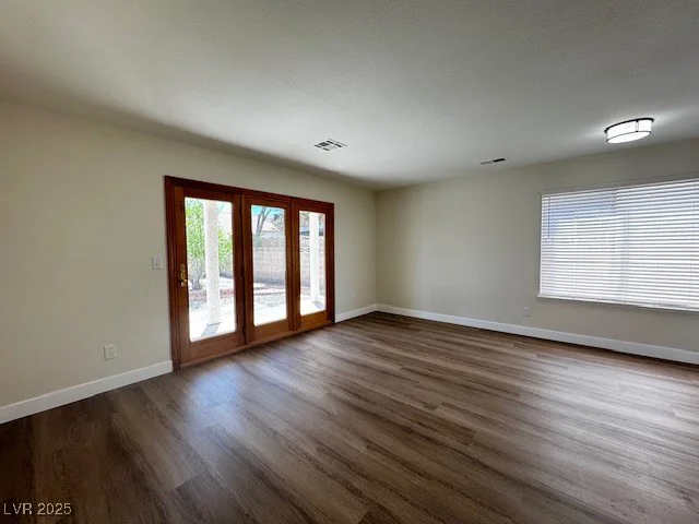8010 Coffee Tree, Las Vegas, NV 89123