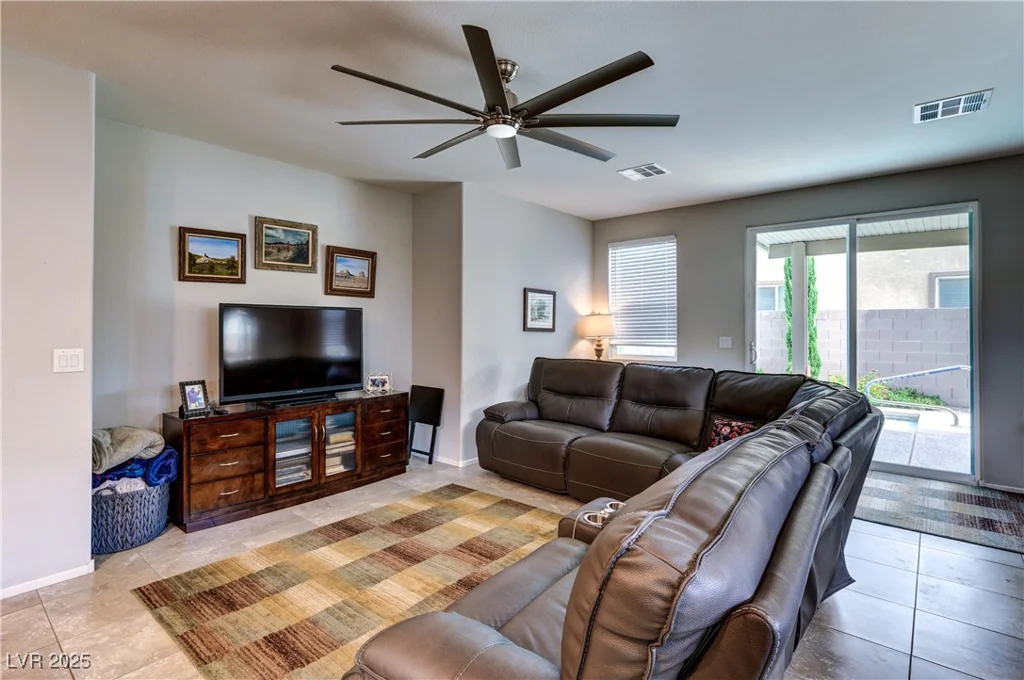 5854 Olivine Falls, Las Vegas, NV 89130