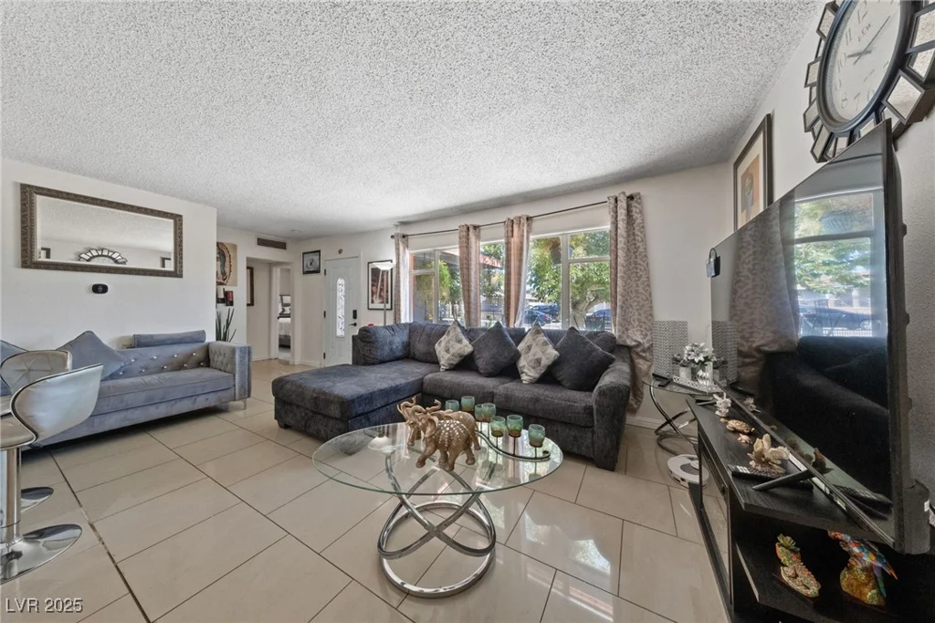 1916 Canosa, Las Vegas, NV 89104