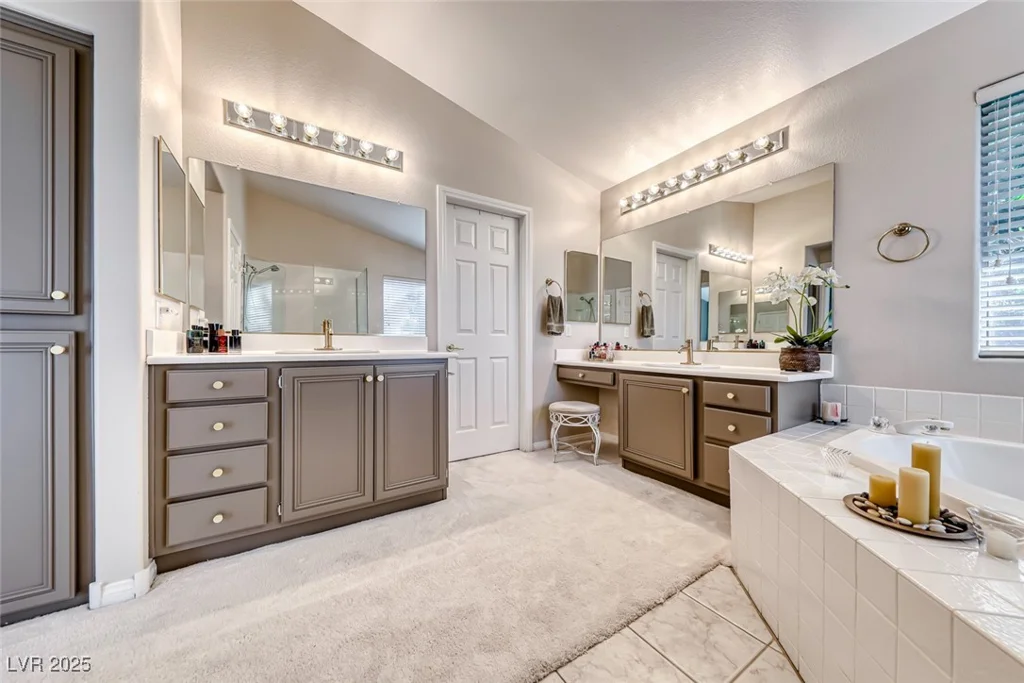 3050 Whispering Crest, Henderson, NV 89052