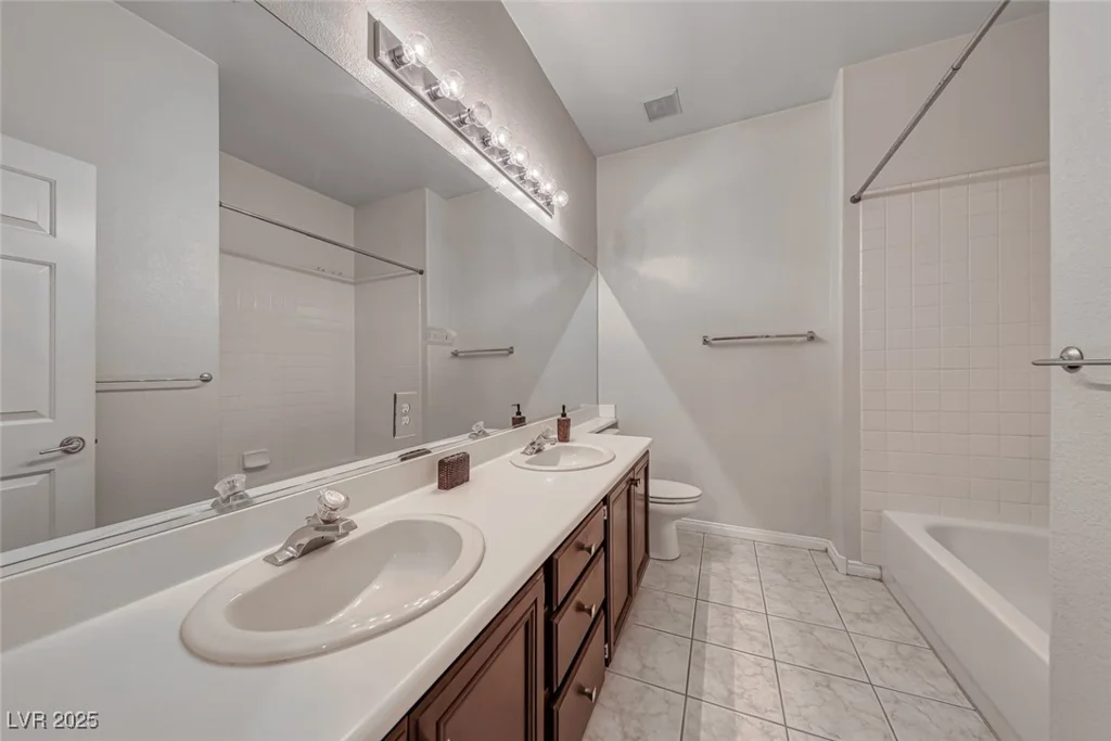 3050 Whispering Crest, Henderson, NV 89052