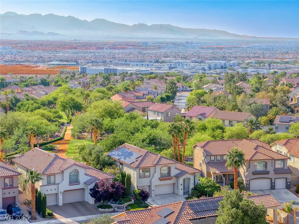 3050 Whispering Crest, Henderson, NV 89052