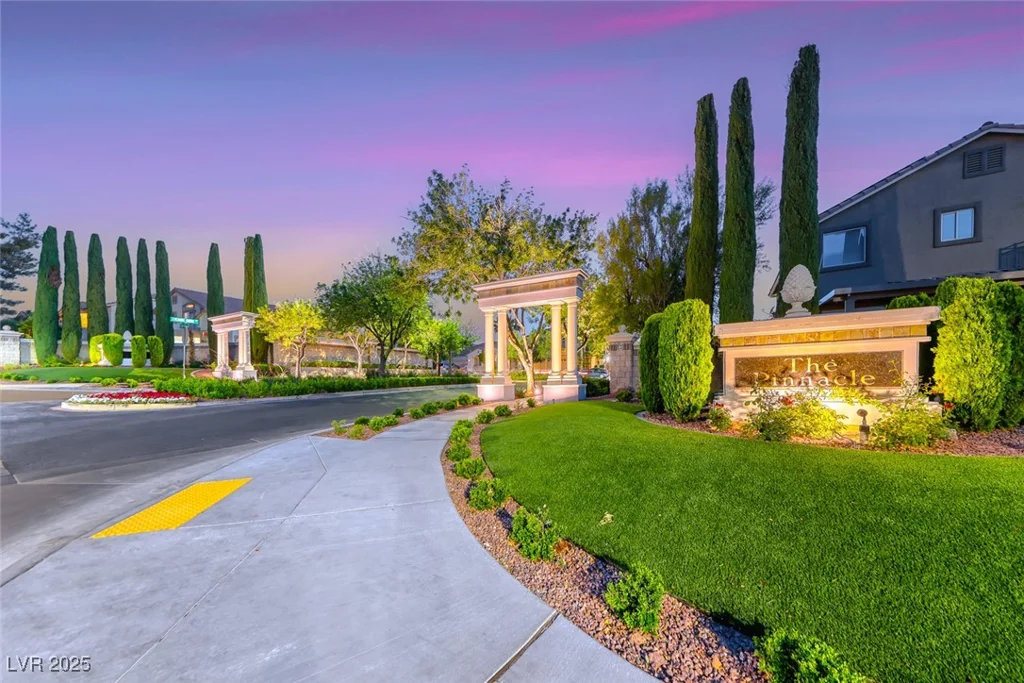 3050 Whispering Crest, Henderson, NV 89052