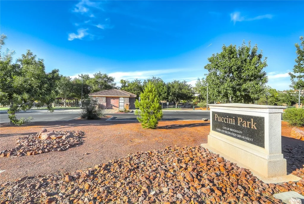 3050 Whispering Crest, Henderson, NV 89052