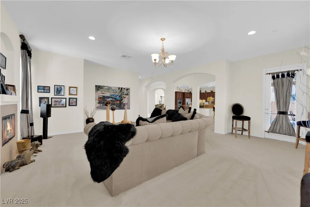 6739 Quapaw, Las Vegas, NV 89149
