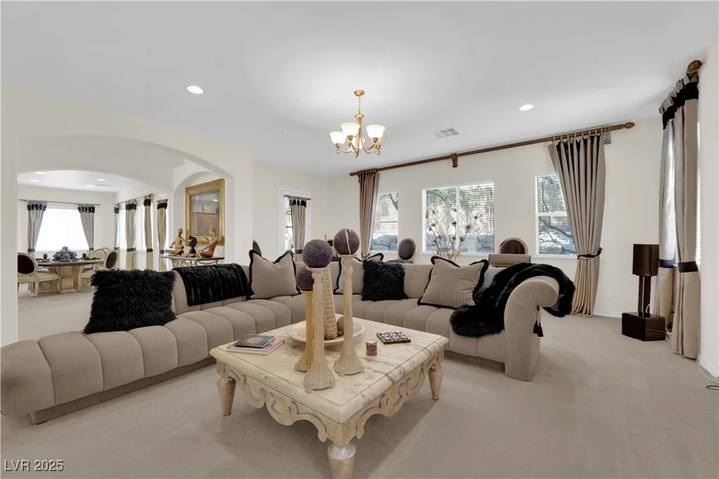 6739 Quapaw, Las Vegas, NV 89149