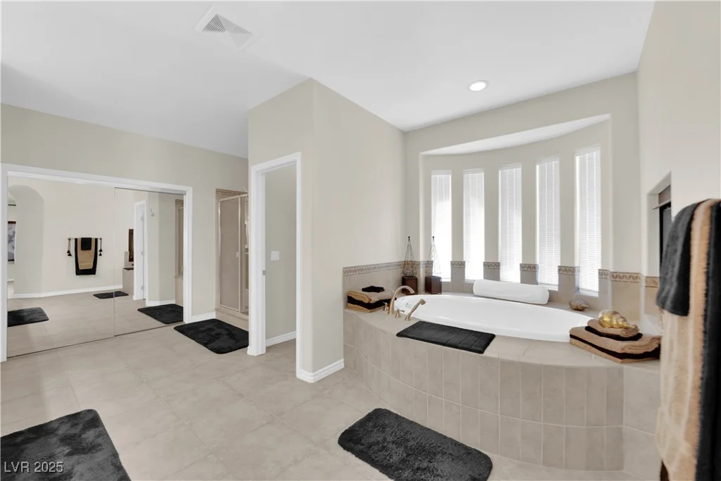 6739 Quapaw, Las Vegas, NV 89149