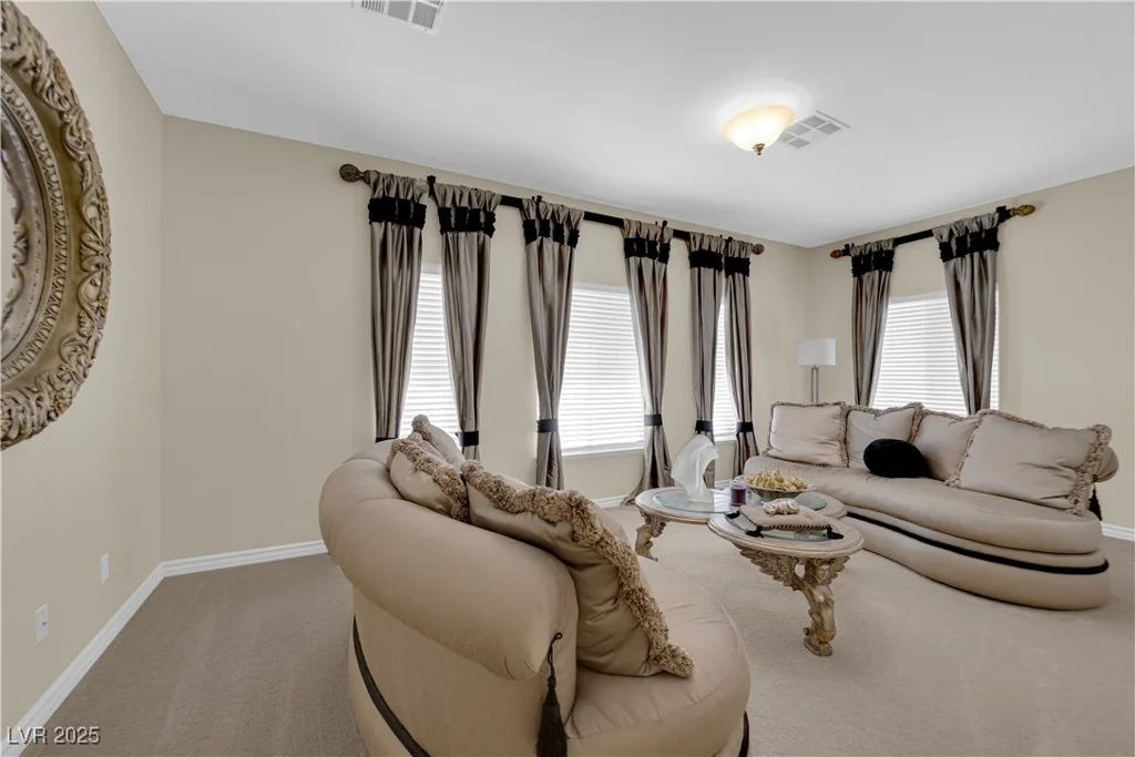 6739 Quapaw, Las Vegas, NV 89149