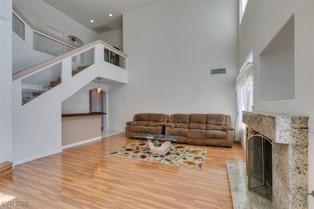 6 High Sierra, Henderson, NV 89074