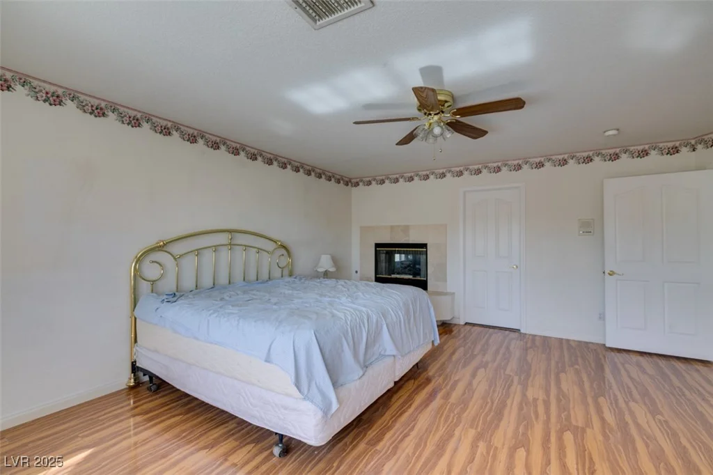 6 High Sierra, Henderson, NV 89074