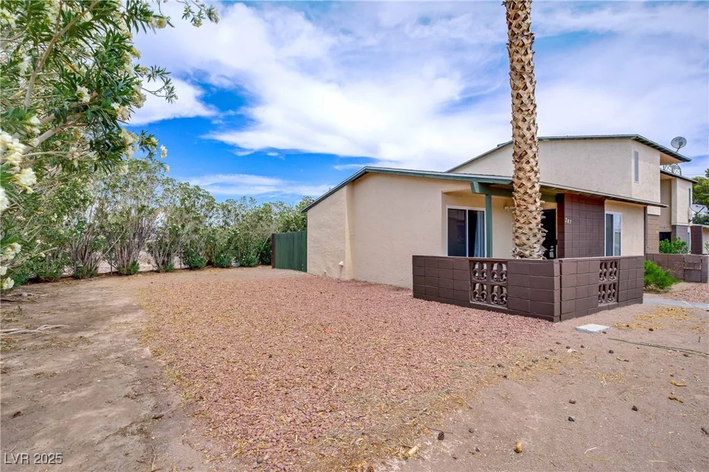 207 Van Wagenen, Henderson, NV 89015