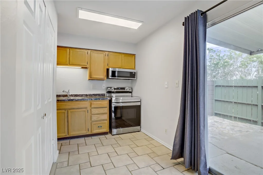 207 Van Wagenen, Henderson, NV 89015