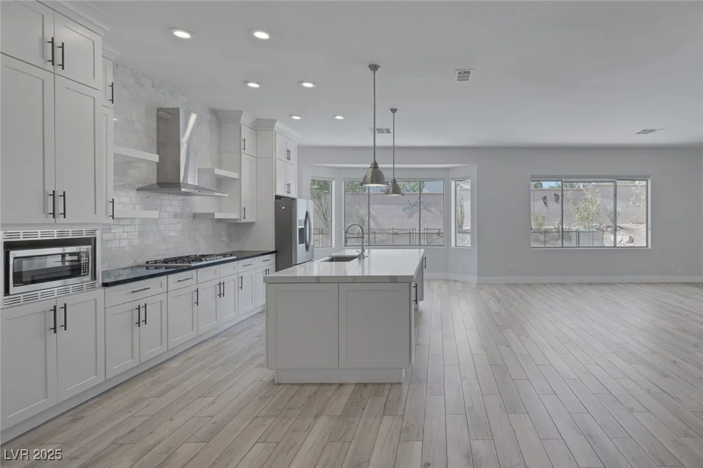 10113 Plomosa, Las Vegas, NV 89134
