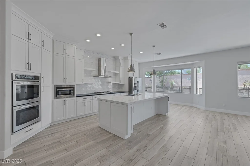 10113 Plomosa, Las Vegas, NV 89134