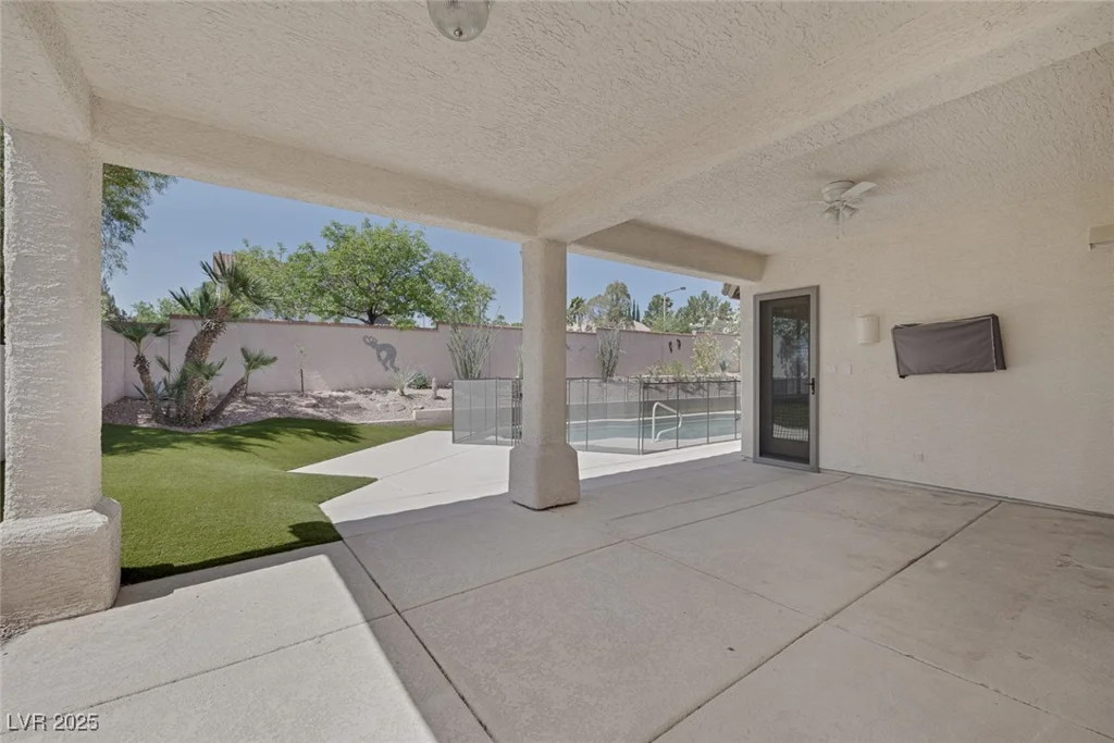 10113 Plomosa, Las Vegas, NV 89134