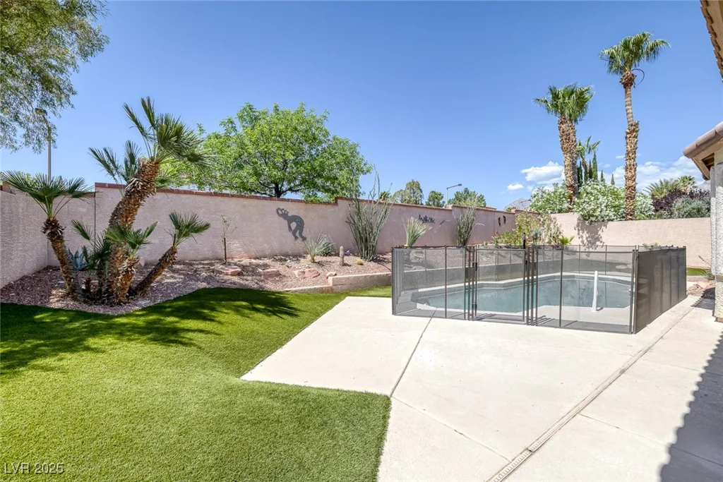 10113 Plomosa, Las Vegas, NV 89134