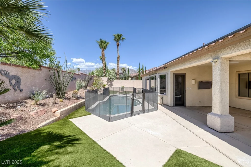 10113 Plomosa, Las Vegas, NV 89134