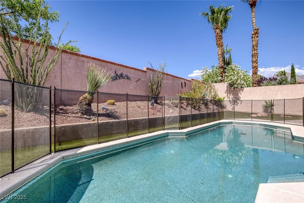 10113 Plomosa, Las Vegas, NV 89134